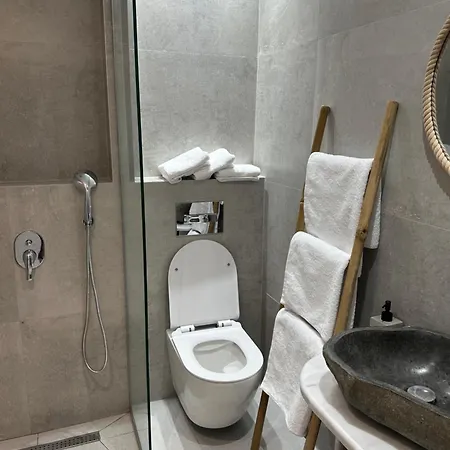 Vmj Side Sea View * Peraía